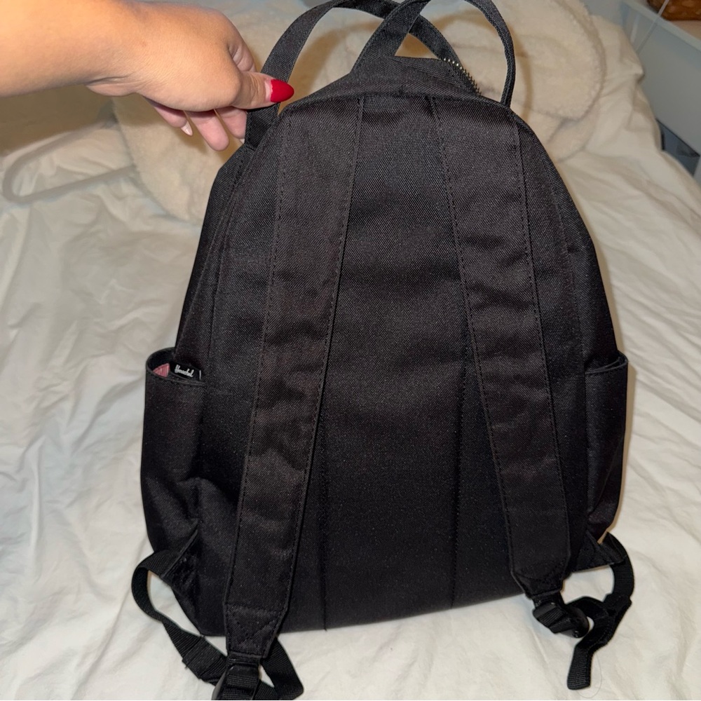 Herschel Backpack - Picture 3 of 3